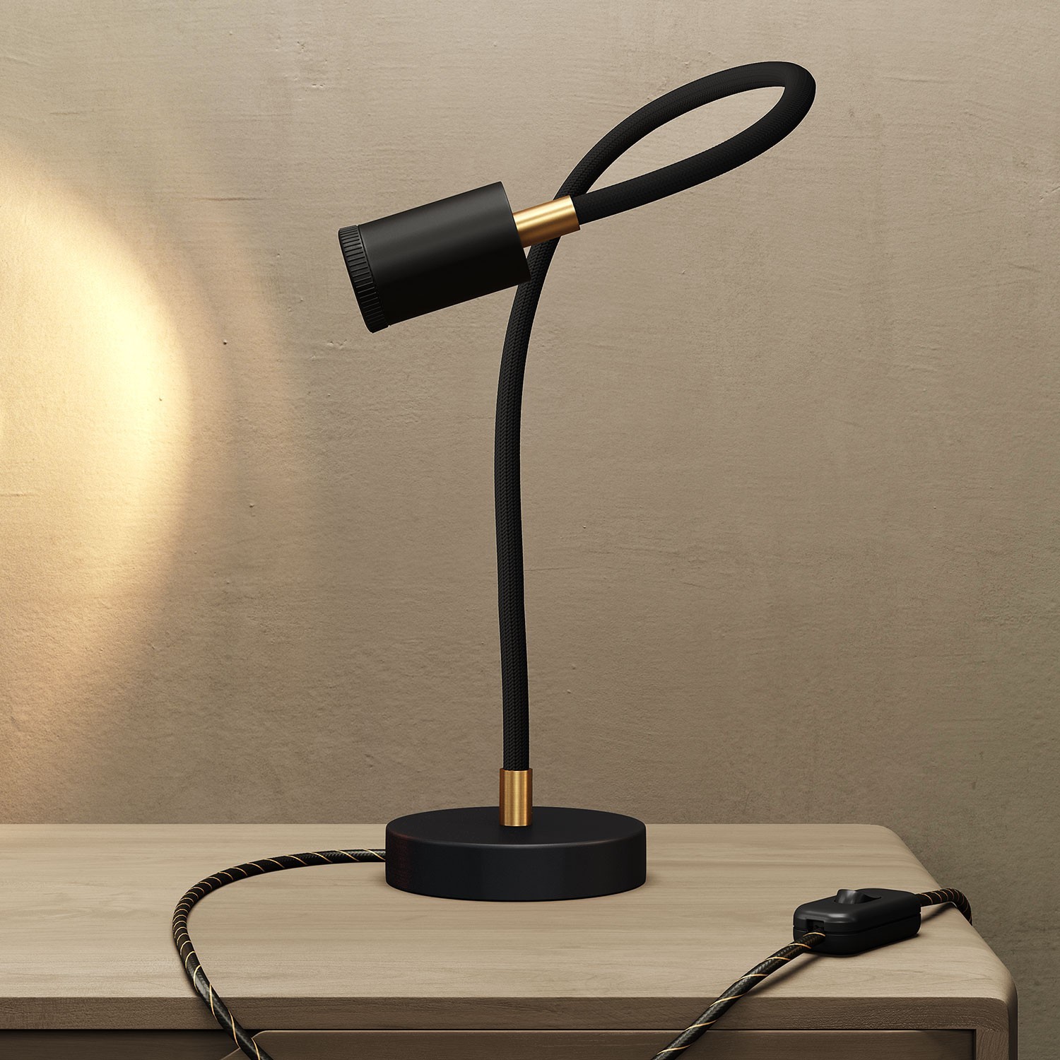 Table Flex GU1d0 lampe de table articulée avec mini spot LED et prise bipolaire