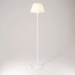 Lampadaire MAG-Y avec base ronde en métal et abat-jour Impero M