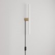 Lampe mit Stecker, Metallfinish und linearer LED S14d-Lampe