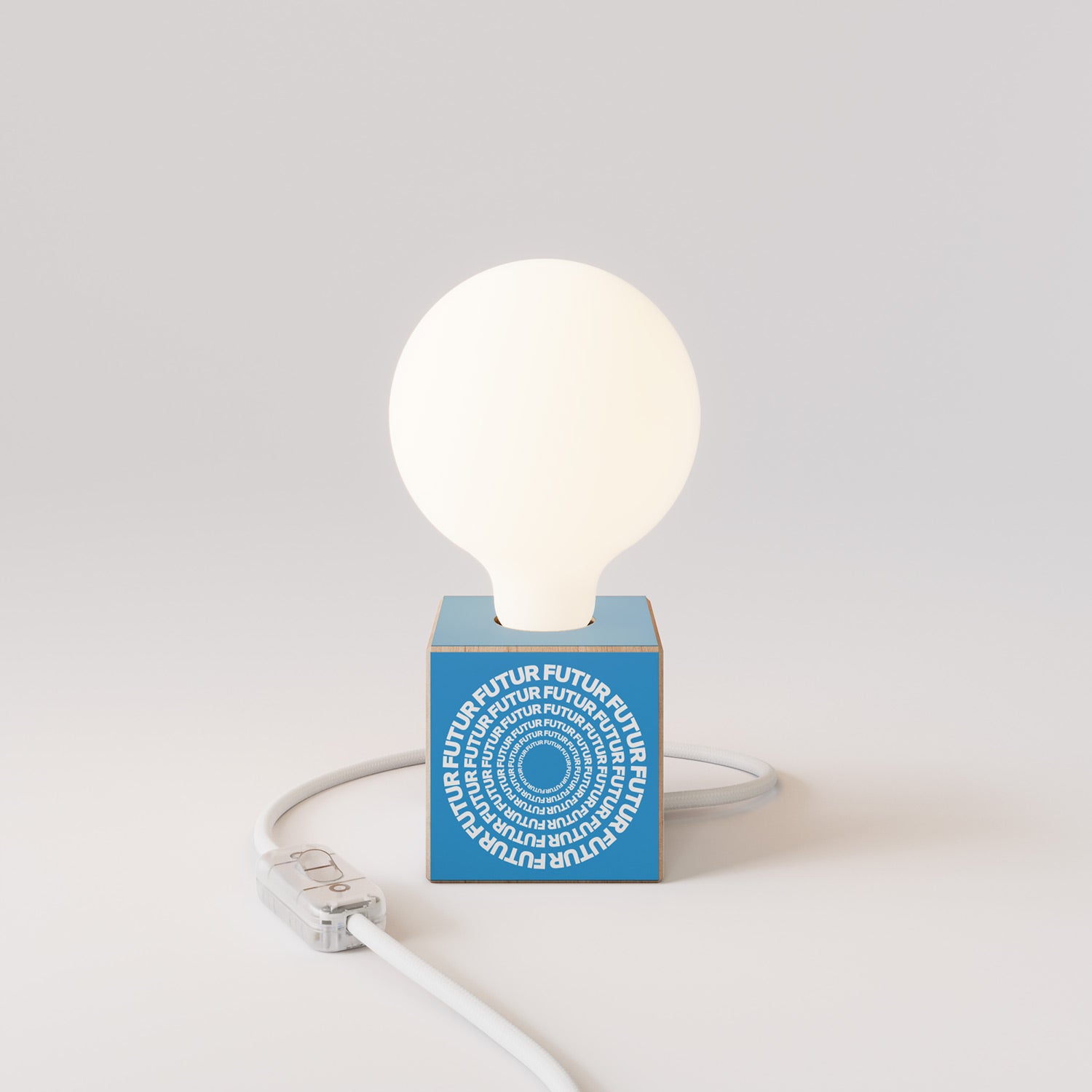 Lampada da tavolo Cubetto "Futur" con lampadina globo effetto porcellana - Futur festival
