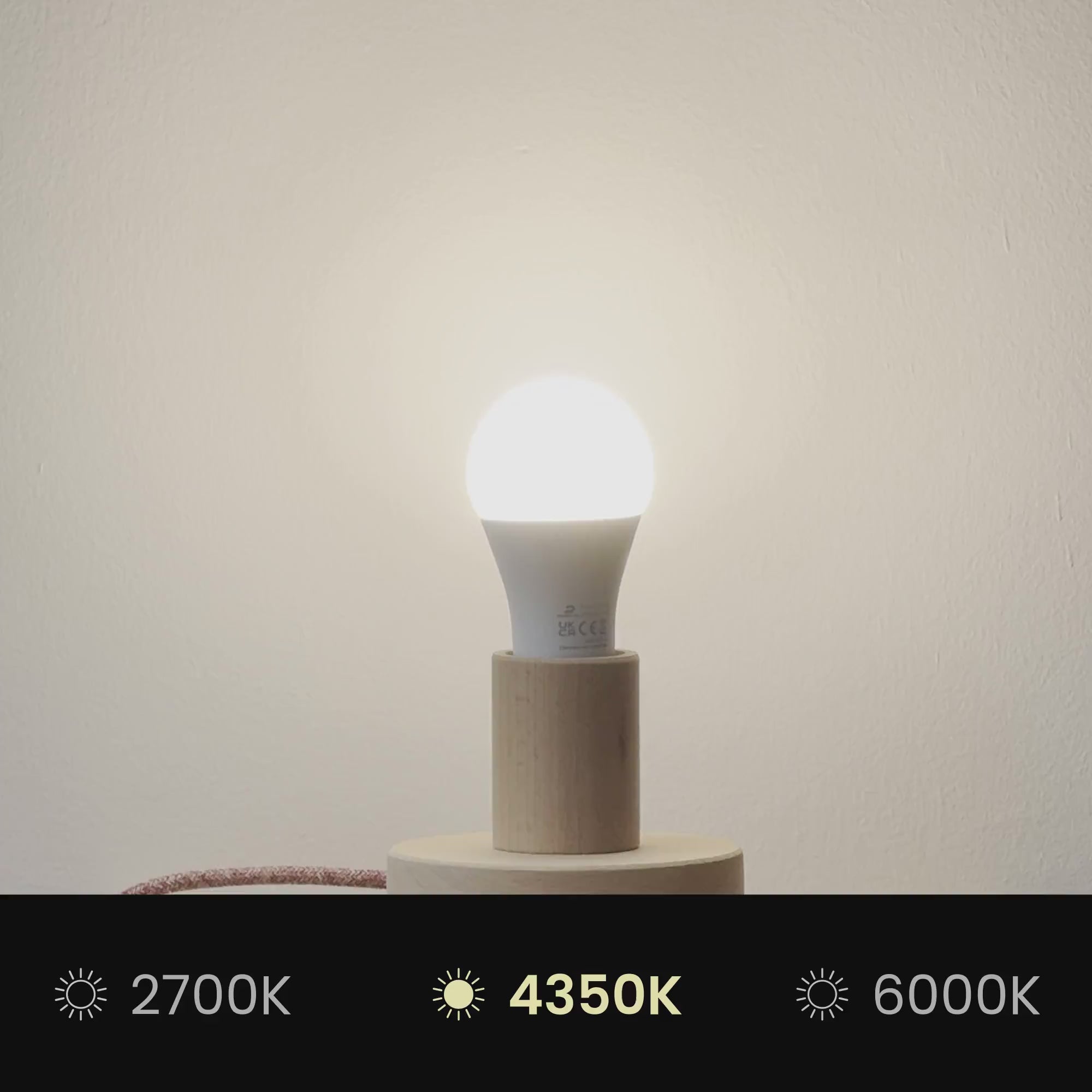 Charger la vidéo : Lampe suspendue avec abat-jour en tissu Cylindre Medium Teletta mandarine - Fabriqué en Italie