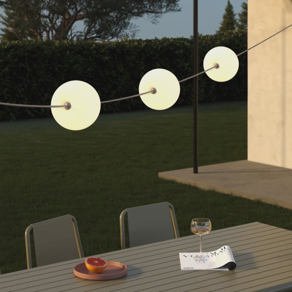 Carica video: Catena luminosa 3 punti luce da esterno IP67 Bianco Sabbia - Marina3 Cherry
